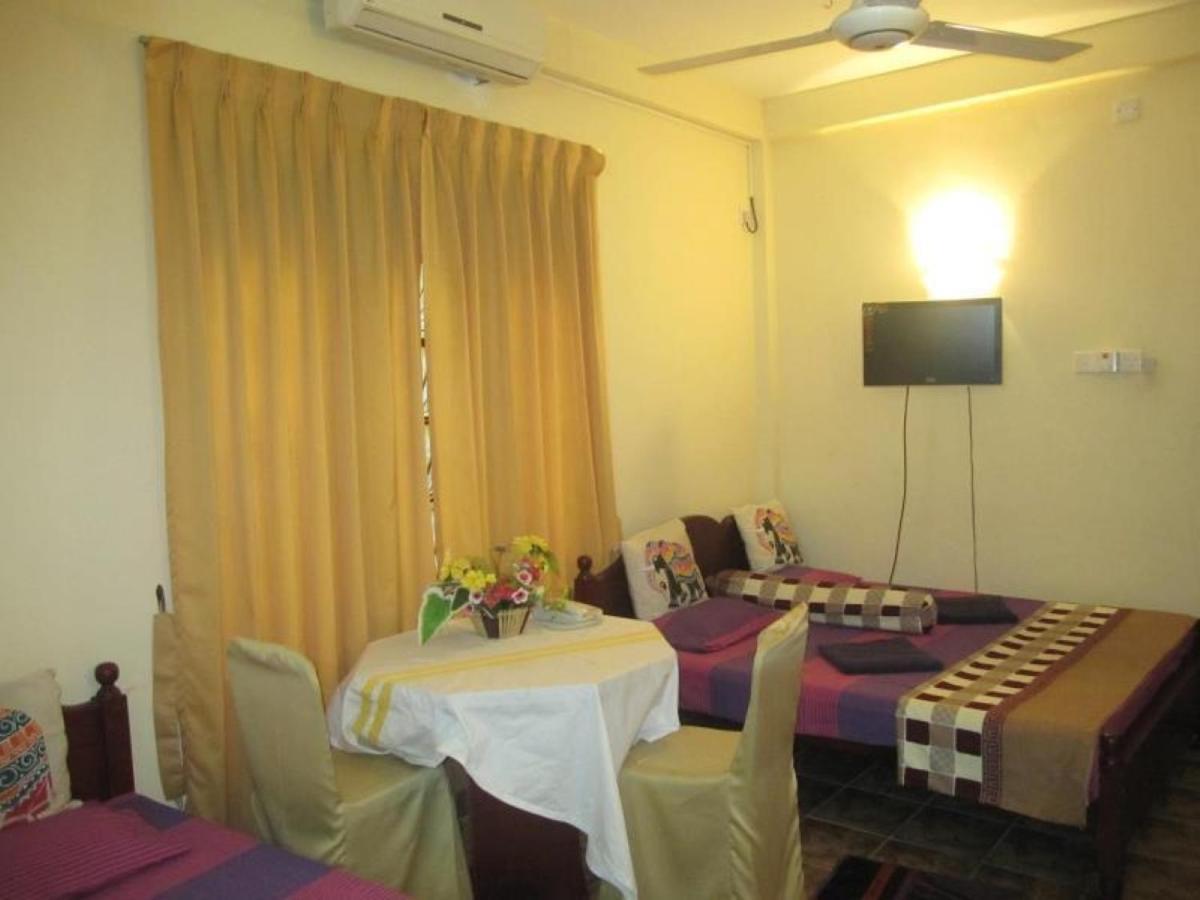 Kandy Paradise Hotel & Spa Gelioya Luaran gambar