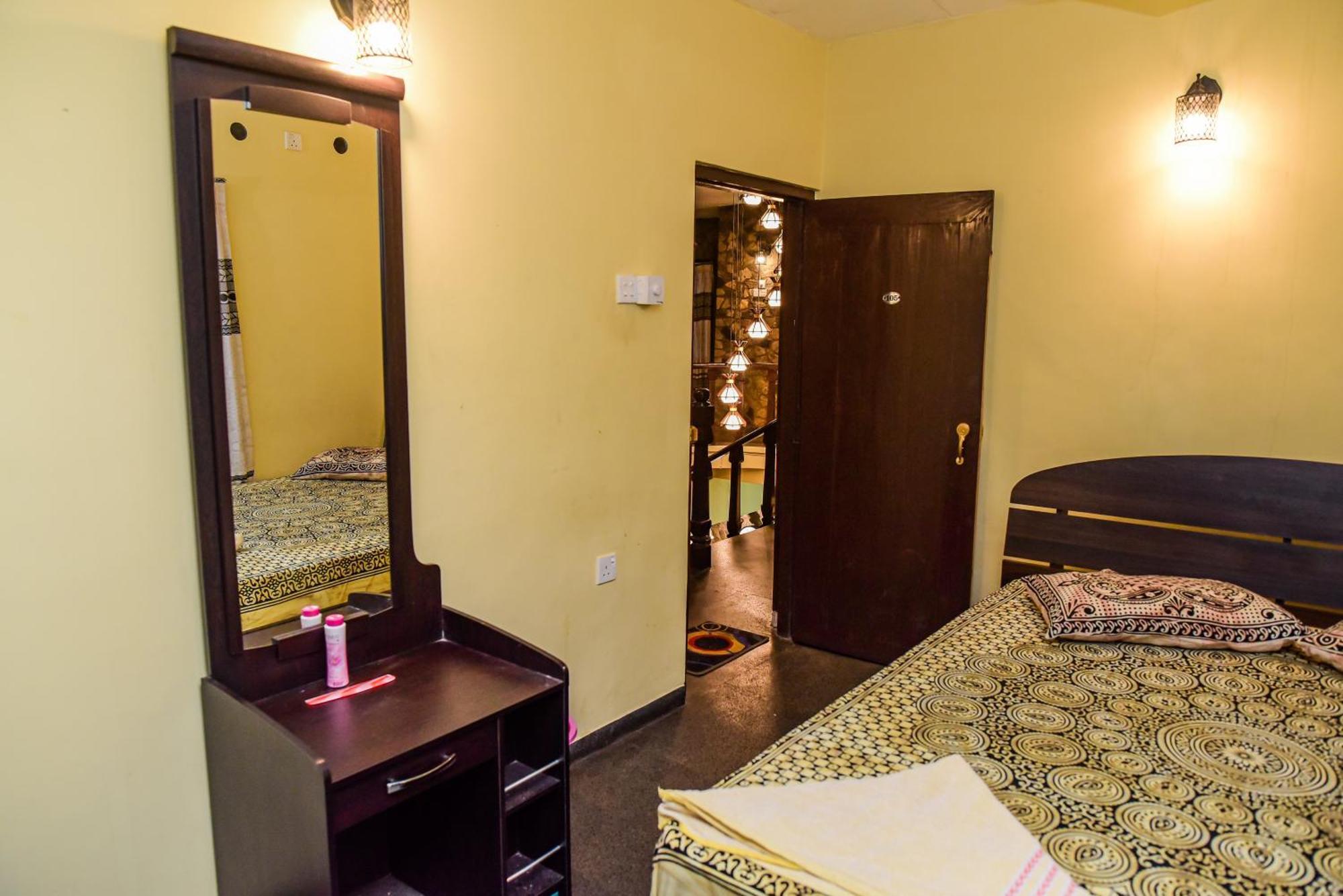 Kandy Paradise Hotel & Spa Gelioya Luaran gambar